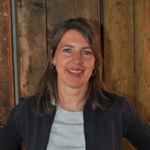 Dana Steins, Porträt